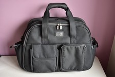 NEW UNUSED BIZZI GROWIN BABY TRAVEL COT & CHANGING BAG BLACK