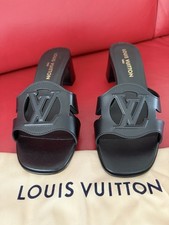 Authentic Black Leather Isola