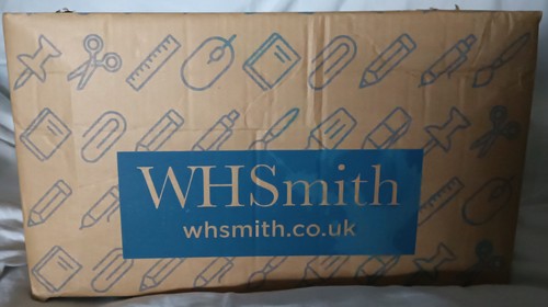 Cardboard box smith - w,