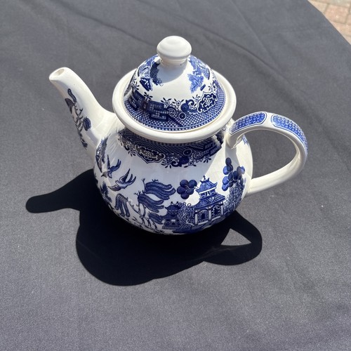 Churchill willow pattern large - willow,