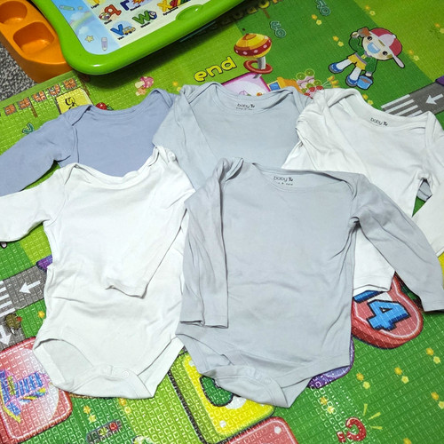 Baby bodysuits bundle 18 - bodysuits,