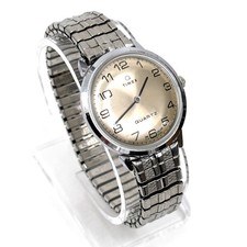 Vintage 1980 Timex Q Quartz