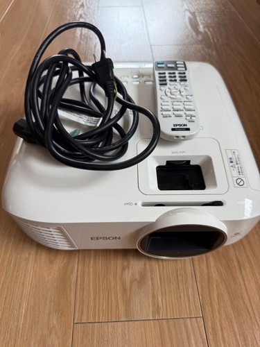 Epson tw5650 projector - epson, with