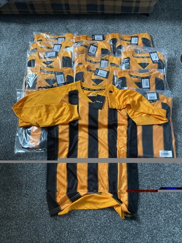 Full team football kit - full,