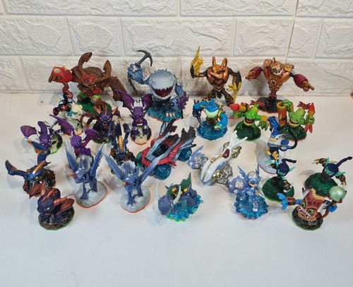 25x huge skylanders figure - 25x,