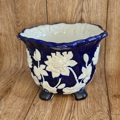 Minton new stone lotus - stone, footed