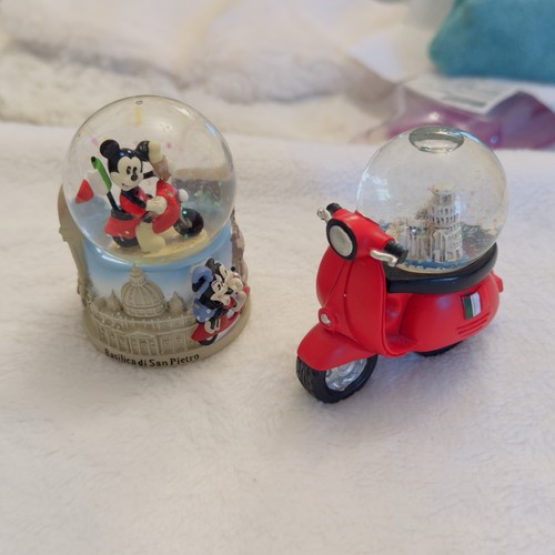 Small snow globes - 2,