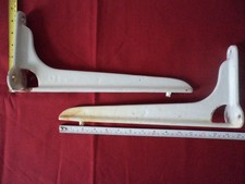 Antique Vintage Pair Sink Cistern Brackets White Enamel on Cast Iron Heavy Duty