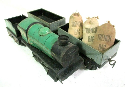 Hornby 2595 green locomotive - hornby,