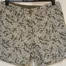 Bon Marche Shorts Women's Size