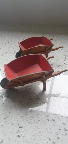 Dinky toys 105b wheelbarrow - 105b,