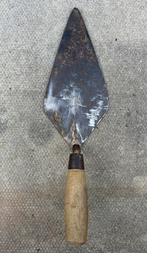 Whs brick trowel - brick, handle