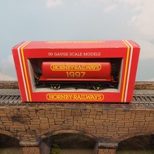 Hornby. R6001 1997 LWB Tank