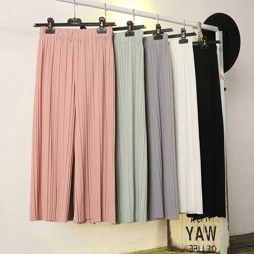 Womens wide leg pleated pants - leg,