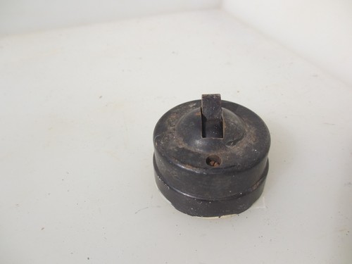 Vintage bakelite light switch - vintage,