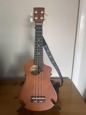 Bugs Gear soprano Ukulele –