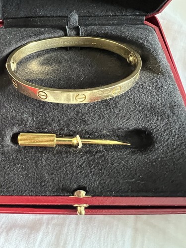 Cartier love bracelet yellow - cartier,