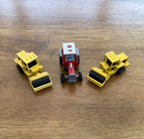 Pull back motorised tractor - motorised, &