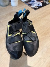 Scarps Arpia V EU44 Climbing