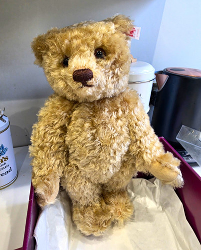 Steiff bertie hamleys limited - bertie,