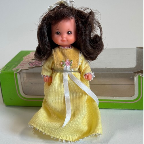 Vintage mattel rosebud gold - vintage,