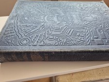 The wonderland of knowledge