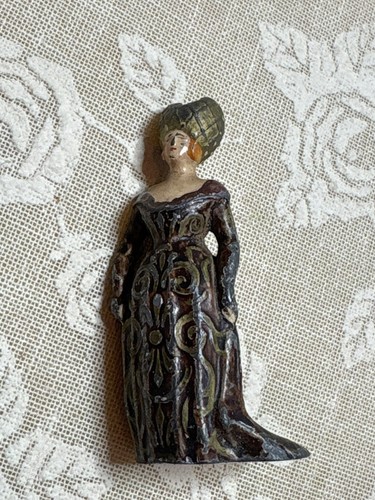 Lead soldier vertunni madame - vertunni,