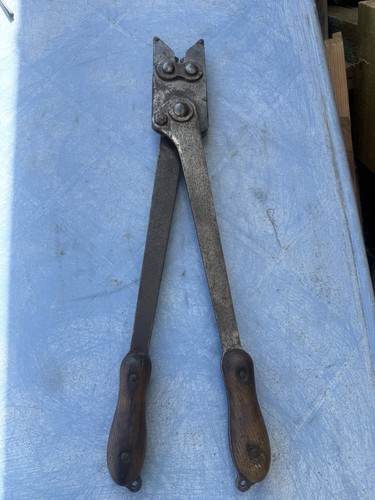 Ww2 barbed wire cutters - barbed,