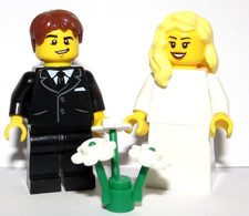 LEGO Bride Blonde Hair Groom Black Suit Tie Wedding Minifigure Flowers Topper