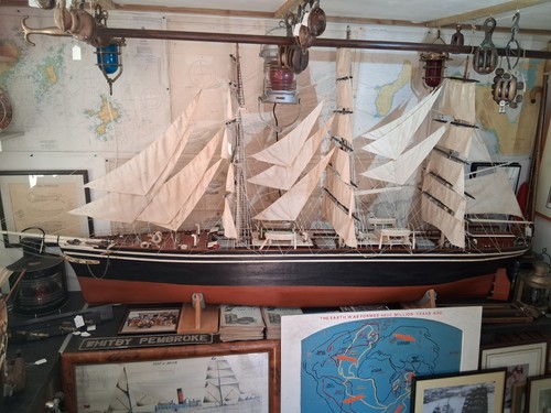 Huge model boat - model, cutty