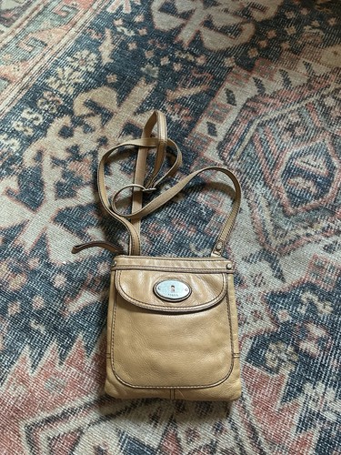 Fossil maddox mini crossbody - fossil,