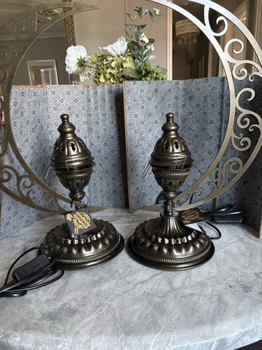 Istanbul crescent moon table - istanbul,