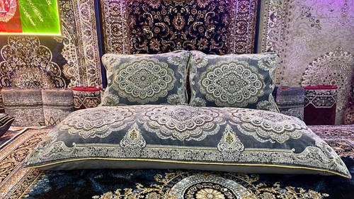 Traditional afghan arabic - traditional,