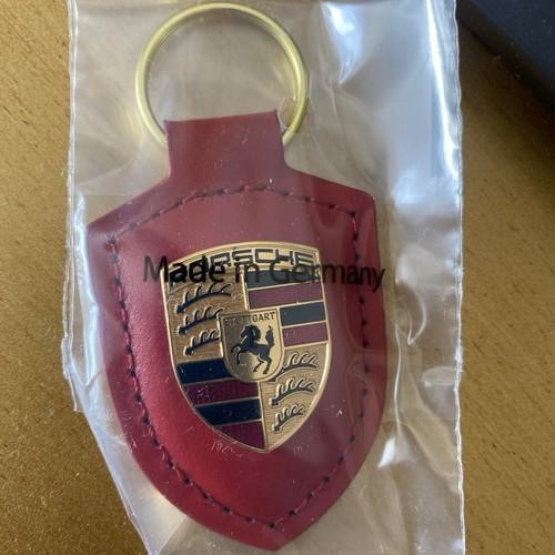Porsche crest red keyring - porsche,