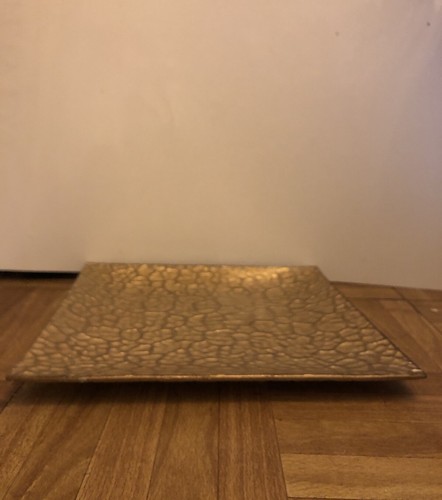 Gold coloured glass square - gold,