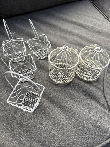 Small metal baskets and - metal,