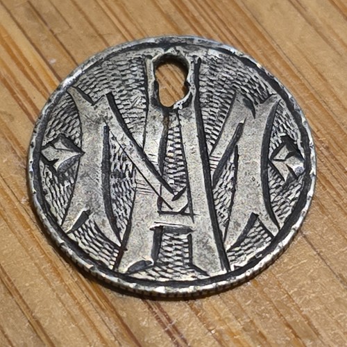 Love token 1882 - love,