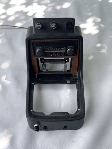 1976 triumph 2500 center - triumph,