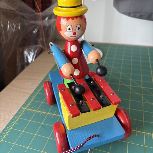Vintage clown pull along - pull,