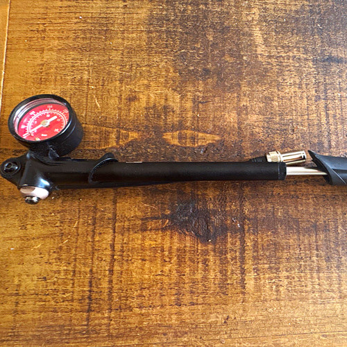 Rockshox suspension shock pump - rockshox,