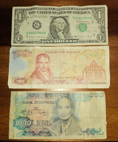World currency banknotes - world,