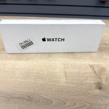 Apple SE (3rd Gen) 40 mm Brand new sealed GPS (2025) Starlight Sport Band