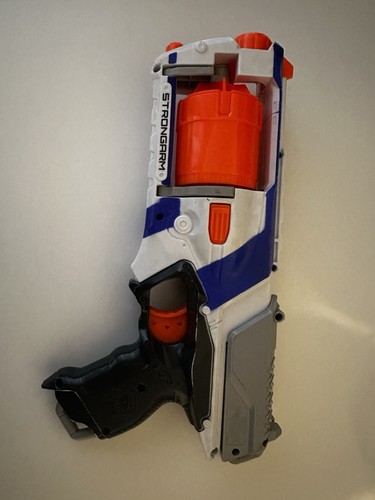 Nerf strike elite - n-strike, strongarm
