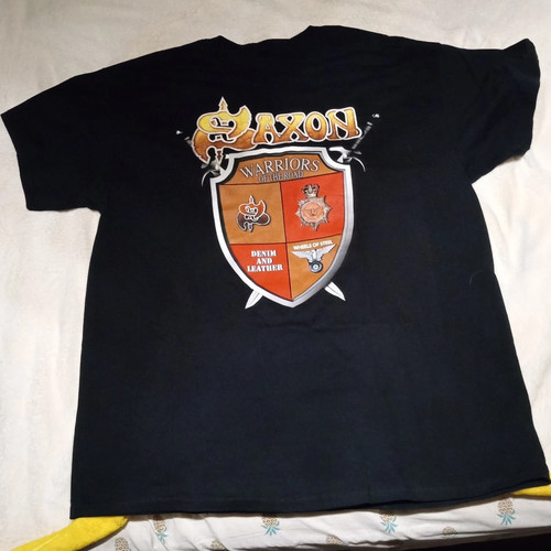 Graphic saxon band one side - saxon,