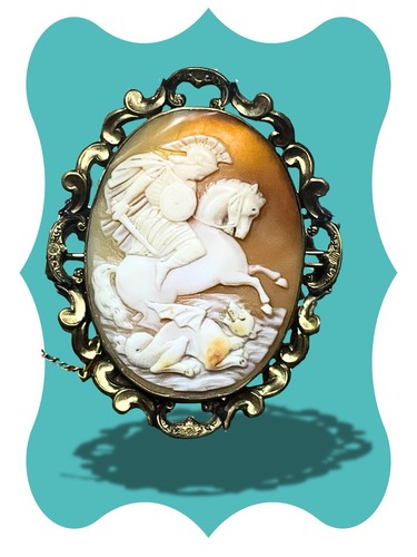 Antique cameo brooch depicting - cameo,