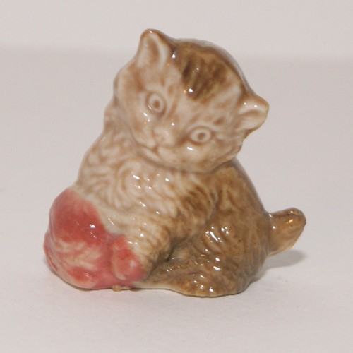 Wade whimsie whimsey - wade,