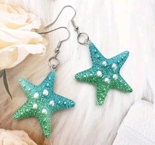 Gradient Color Starfish Design