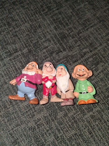 Disney bullyland and mattel - bullyland,
