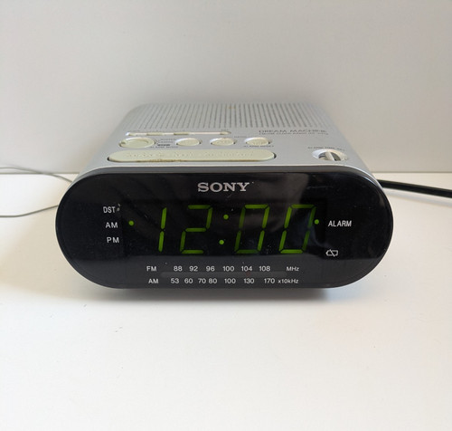 Sony dream machine icf c218 - machine, icf-c218