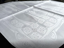 Art Nouveau linen damask table